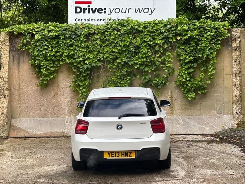 BMW 1 SERIES