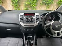 KIA VENGA