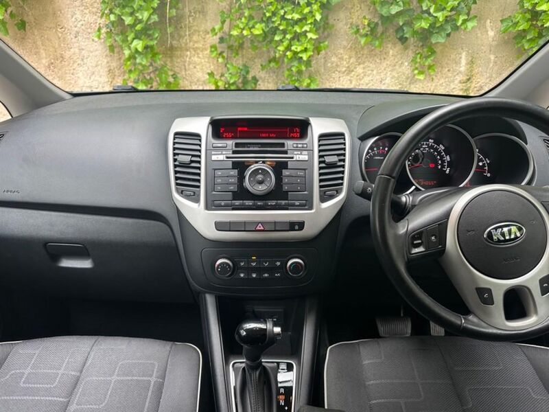 KIA VENGA