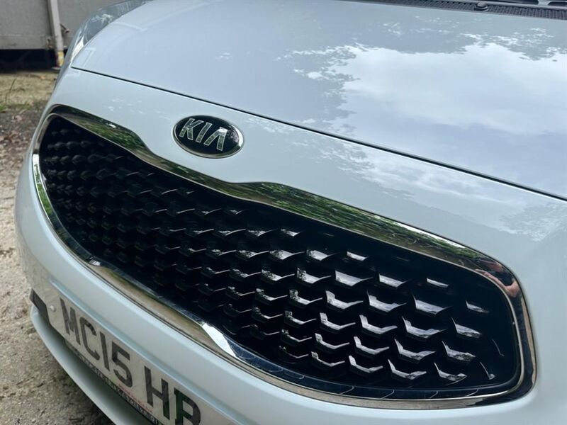 KIA VENGA