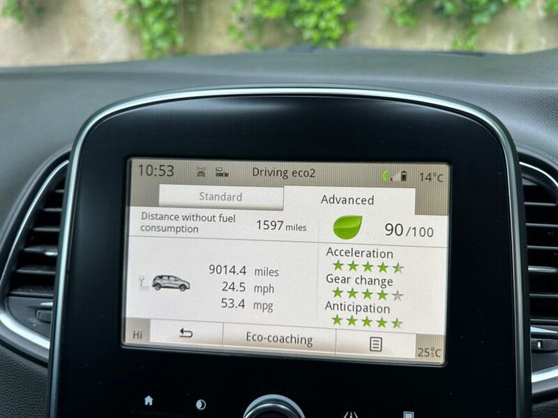 RENAULT SCENIC