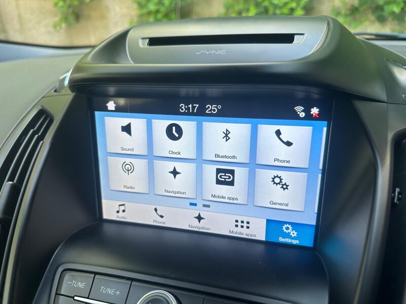 FORD KUGA