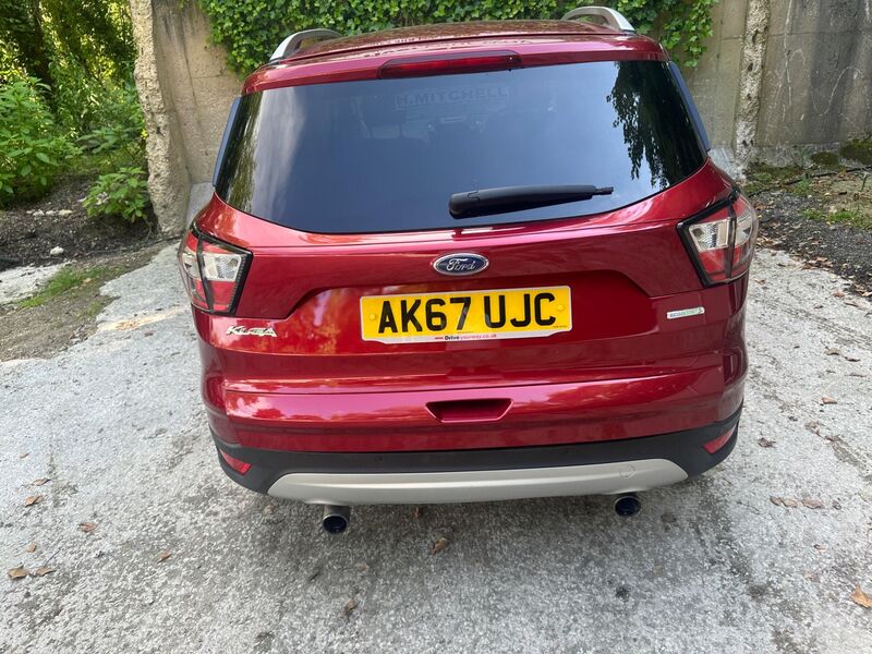 FORD KUGA