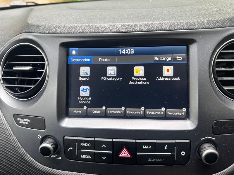 HYUNDAI I10