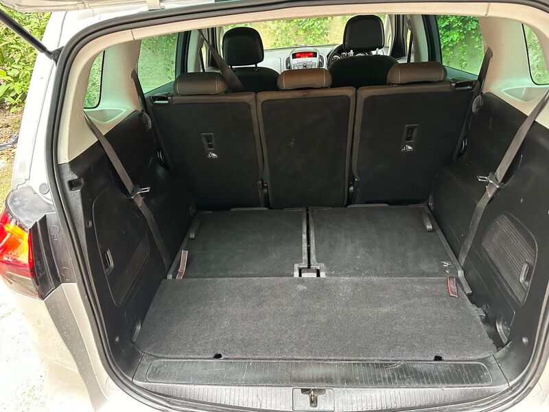 VAUXHALL ZAFIRA TOURER