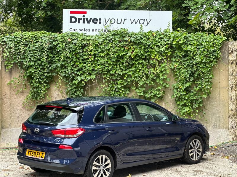 HYUNDAI I30