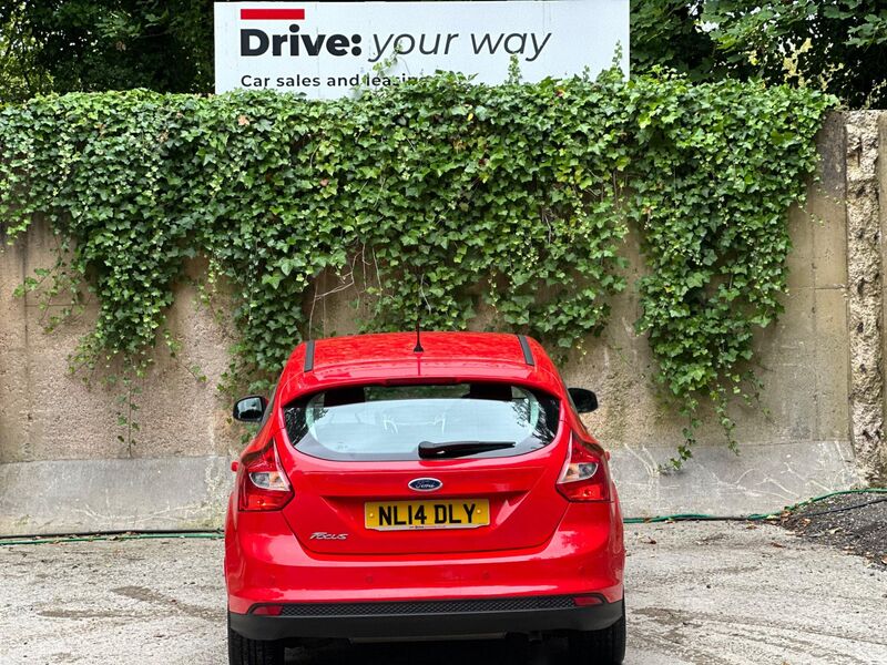 FORD FOCUS