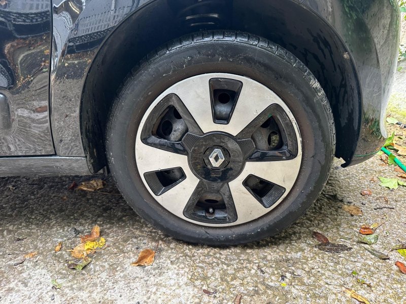 RENAULT TWINGO