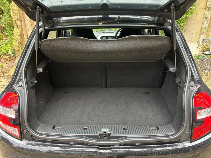 RENAULT TWINGO