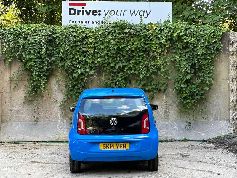 VOLKSWAGEN UP