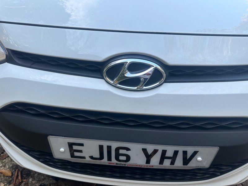HYUNDAI I10