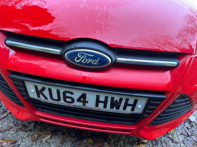 FORD FOCUS