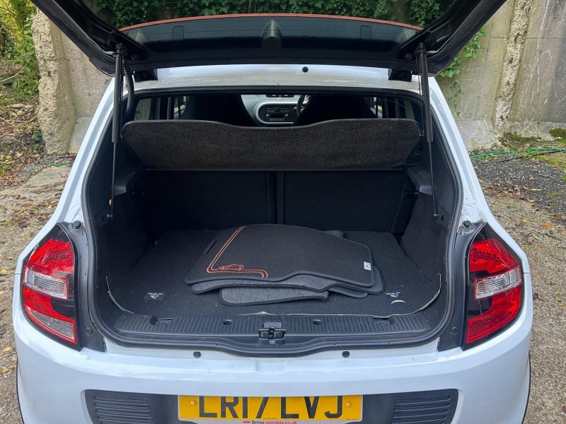 RENAULT TWINGO