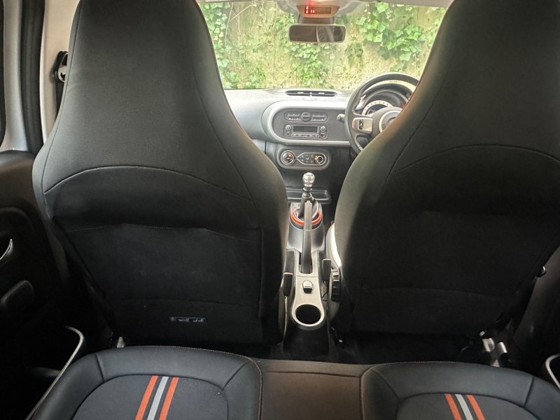 RENAULT TWINGO
