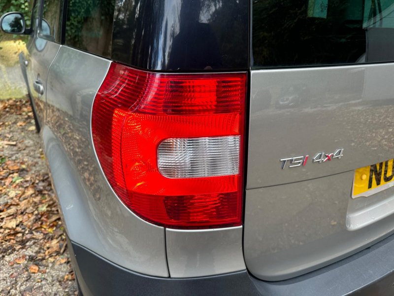 SKODA YETI