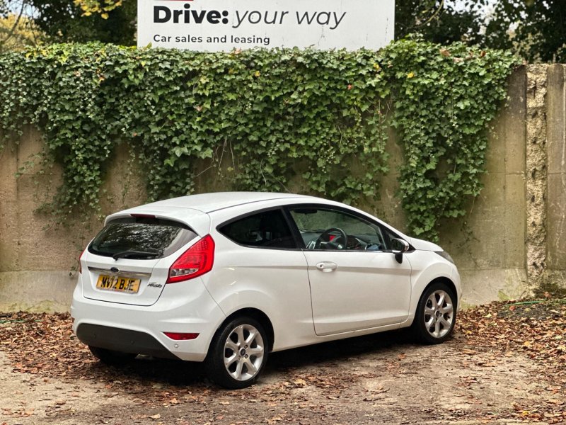 FORD FIESTA