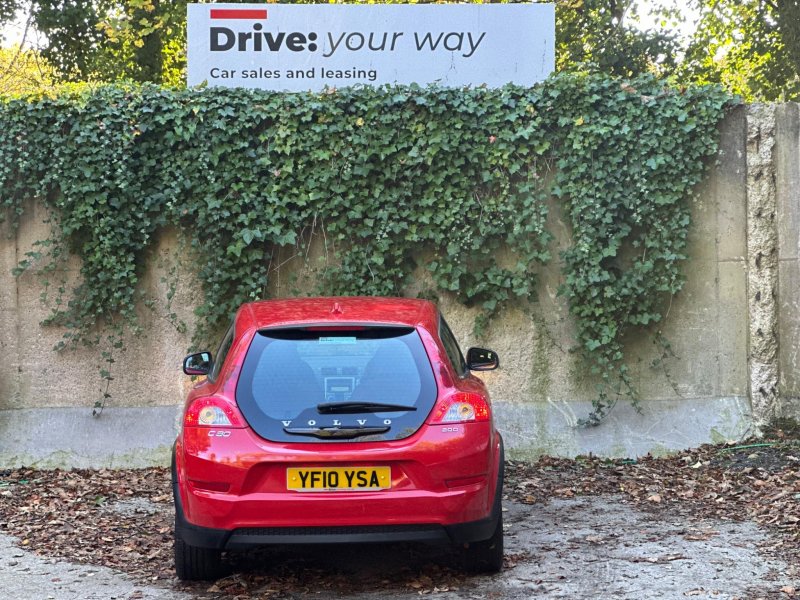 VOLVO C30