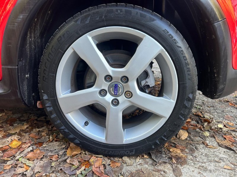 VOLVO C30