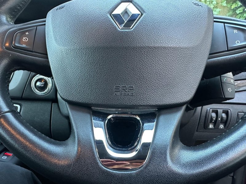 RENAULT SCENIC