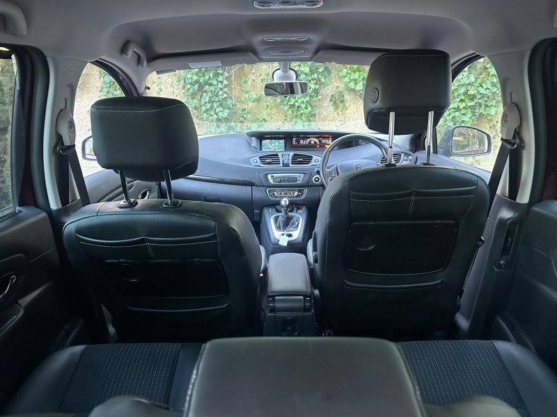RENAULT SCENIC