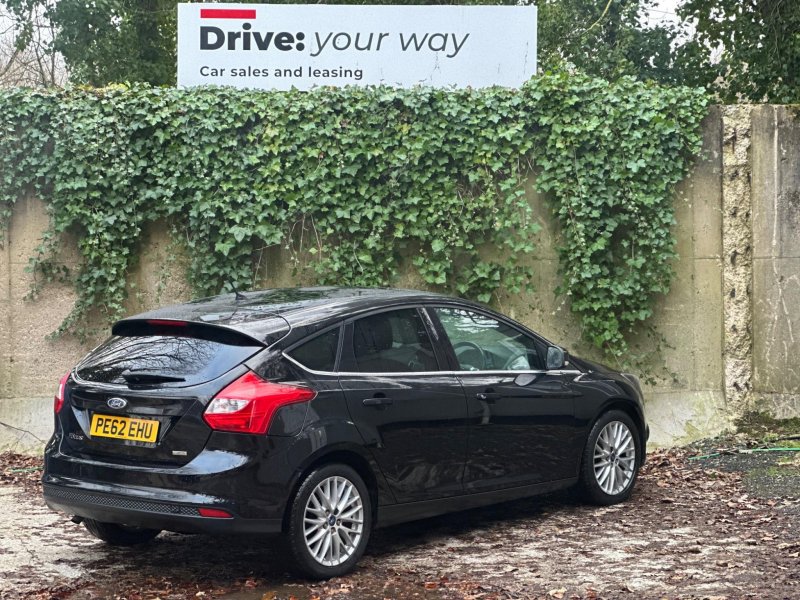 FORD FOCUS