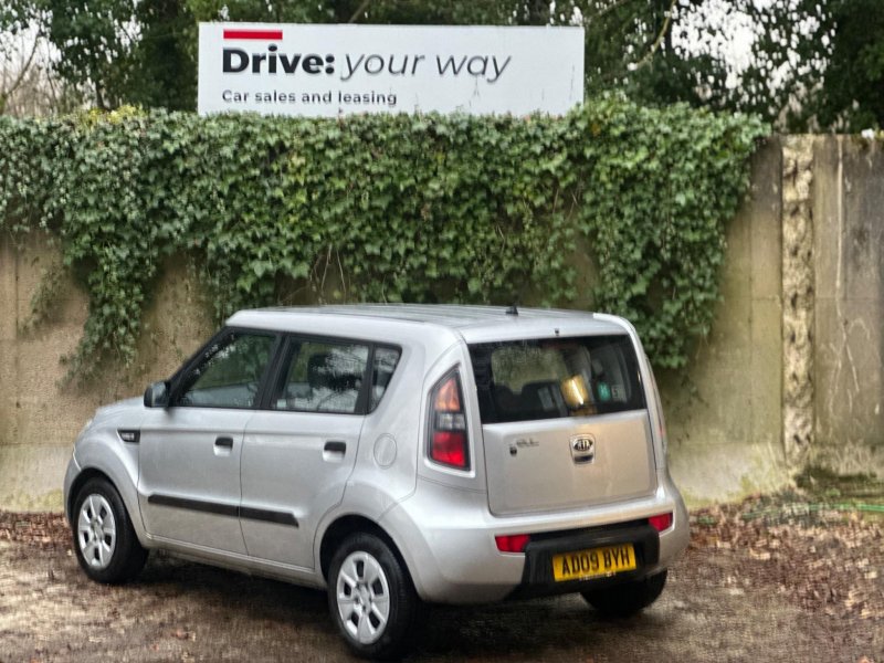 KIA SOUL