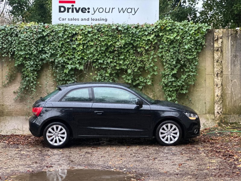 AUDI A1