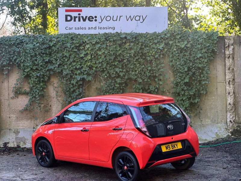 TOYOTA AYGO