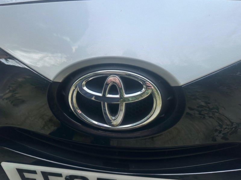 TOYOTA AYGO