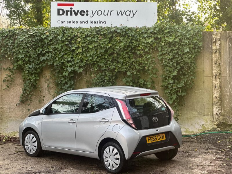 TOYOTA AYGO