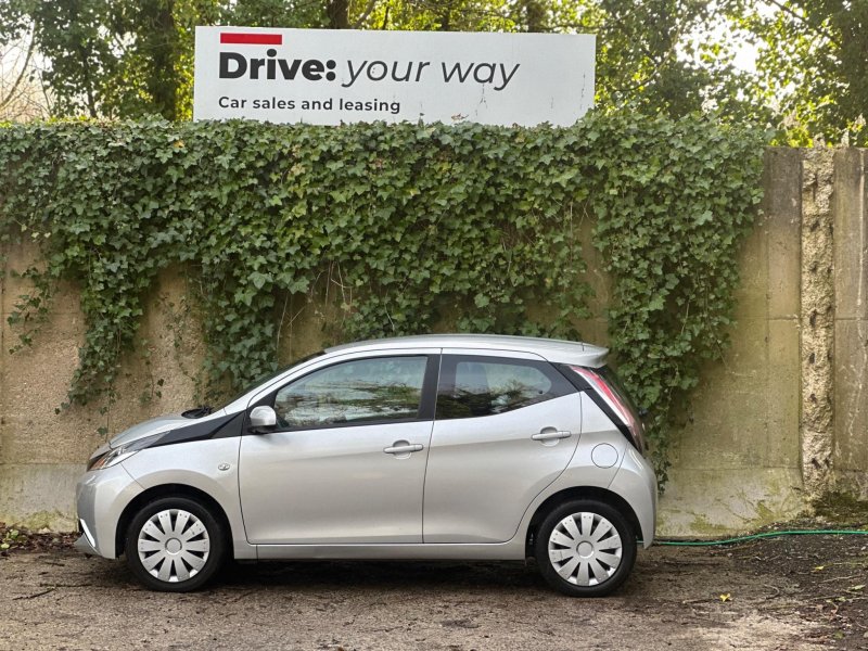 TOYOTA AYGO