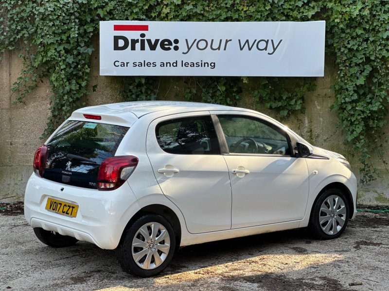 PEUGEOT 108