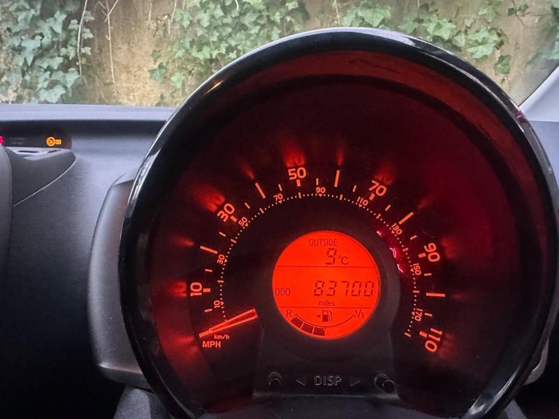 TOYOTA AYGO