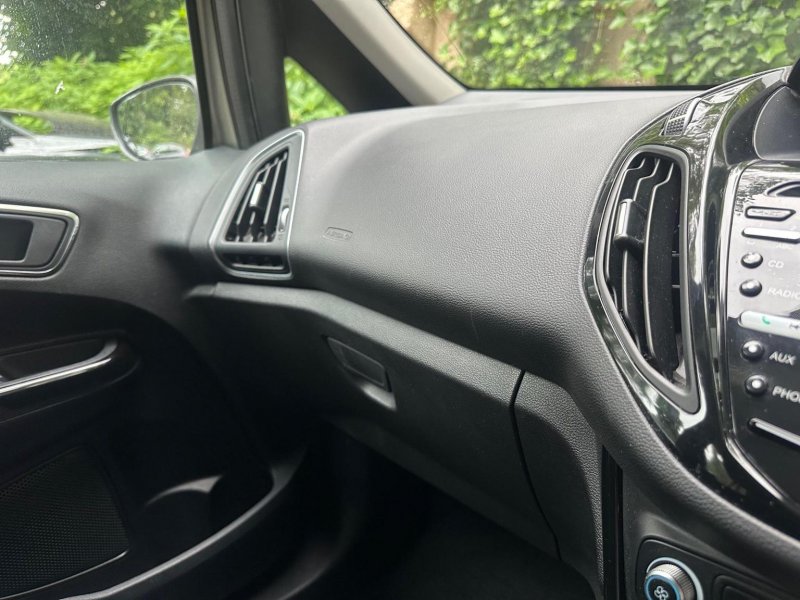 FORD B-MAX