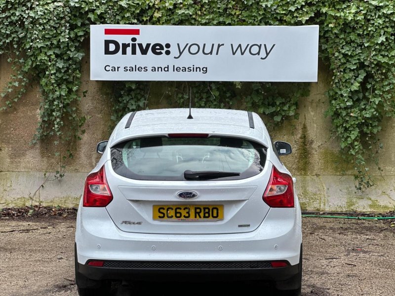FORD FOCUS