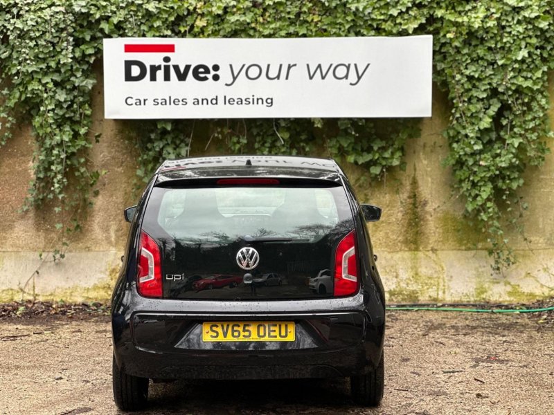 VOLKSWAGEN UP